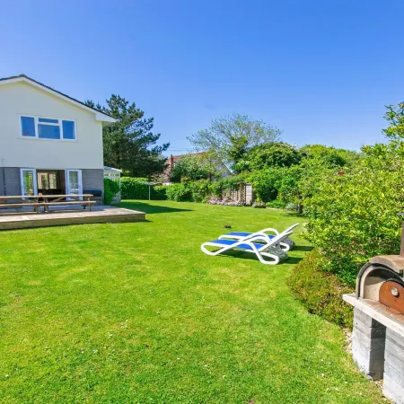 Ladywell Sleeps 12|Hot Tub* Pool Table, Pizza Oven