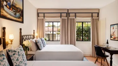 Hotel Milo Các khách sạn gần Moreton Bay Fig Tree
