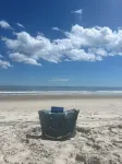 Charming studio in lovely Emerald Isle with beach access