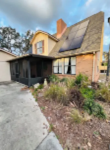 Spacious home/ 3 min NPR Dawntown.