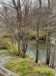 Trail 10 Hideaway, Entire Apartment in Freeman, WV
