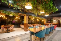 Hotel Robinsson Palace