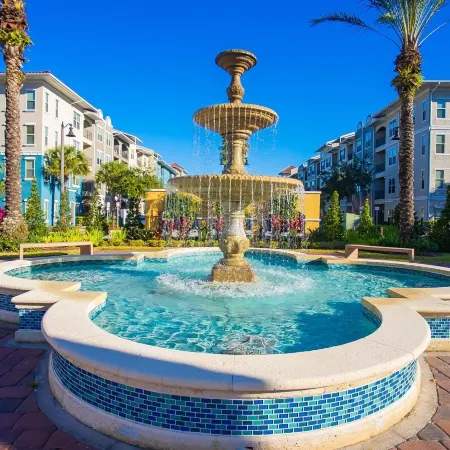 Central Elegance-Spacious Beautifully Decor Condo