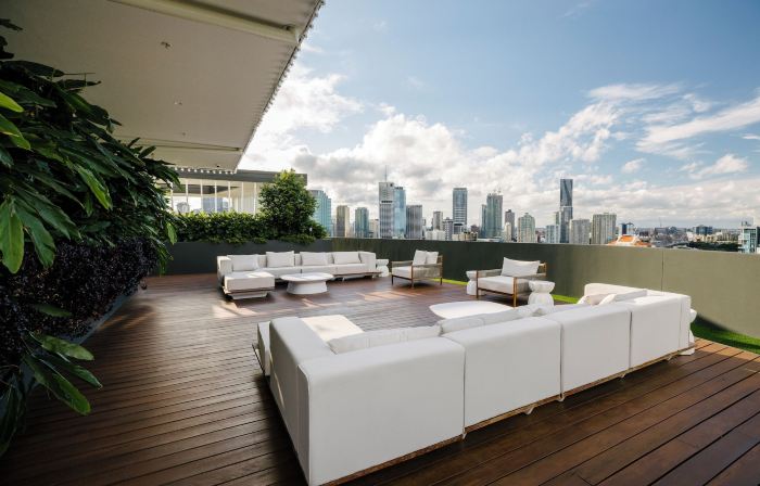 Kangaroo Point Apartments by Urban Rest