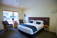 Regal Palms Resort Hotels in Rotorua
