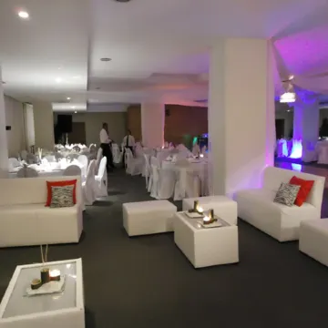 Rivoli Select Hotel