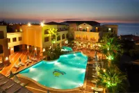 Samaina Inn - Pools