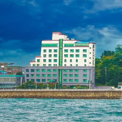 Benikea Hotel Mountain & Ocean Daepohang Hotels near Daepohang Port