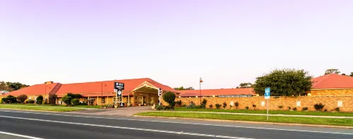 Parkes International Hotels in Parkes