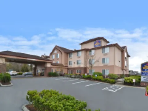 Best Western Plus Park Place Inn  Suites Hotels in Chehalis