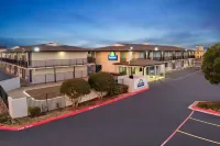 Days Inn by Wyndham Wichita Falls Hôtels à : Burkburnett