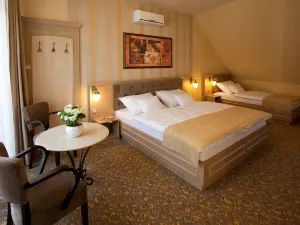 Barokk Hotel Promenád