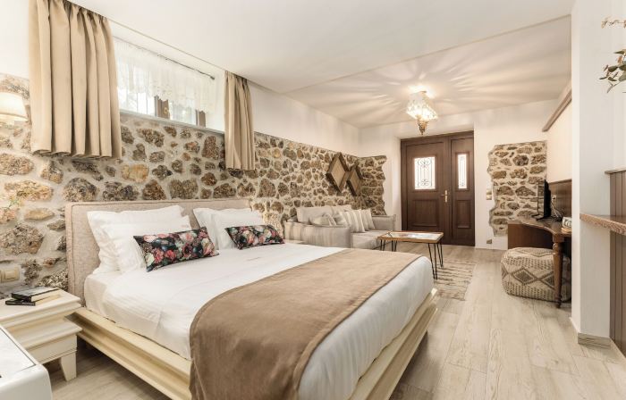 Meydani Suites