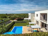 Modern Holiday Home in Novigrad with Pool