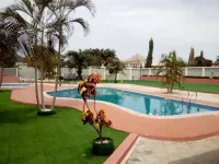 De Castle Resort - Kolam Renang