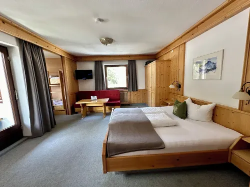 Hotel Zirbenhof - 2-Sterne