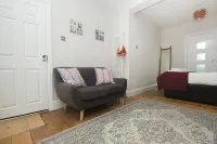 Brighton Abode - by Brighton Holiday Lets