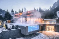 Hotel Cristallo - Wellness Mountain Living Hotels near Col Plo Alt