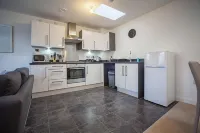 The Robin Coach House by RentMyHouse