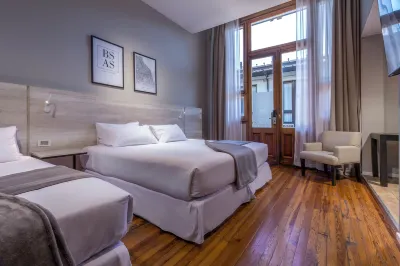 Up Tribeca Hotel in zona Esquina Carlos Gardel