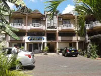Oceanic Villa Hotels in 