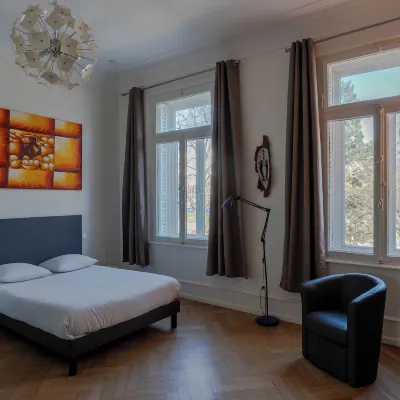Le Relais de l'Orangerie Hotels near Robertsau