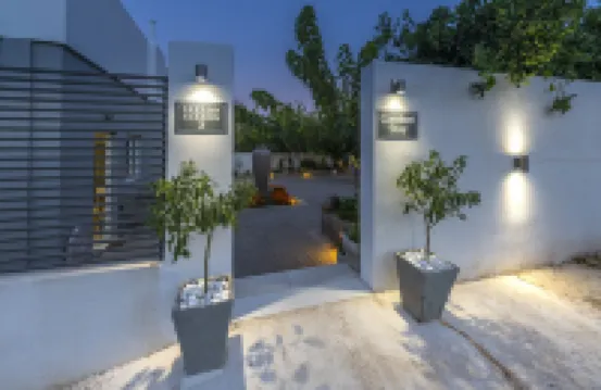 Comfort Stay Airport Studios - Free Shuttle from the Athens Airport Hoteles en Spata Loutsa