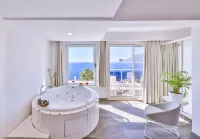 La Kumsal Hotel - Bathtub