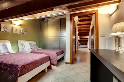 Venice Style Apartments Các khách sạn ở 