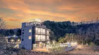 Samcheok Aramaru Pension - parking