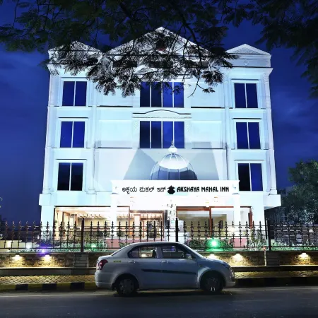 Treebo Premium Akshaya Mahal Inn