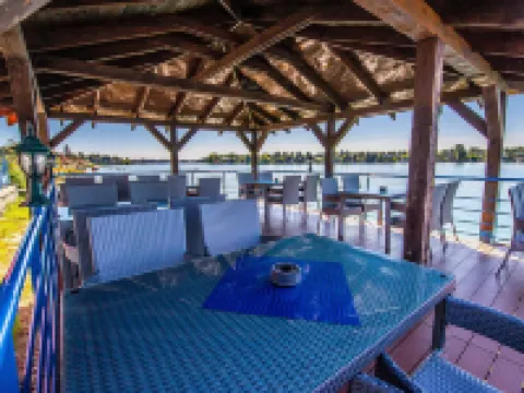 Hotel Sun Hotels in Senec
