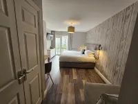 Beach House Hotel