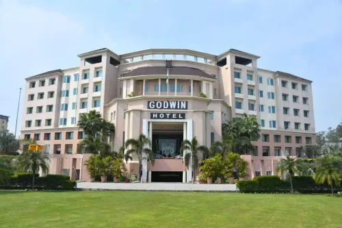 Godwin Meerut فنادق في Meerut