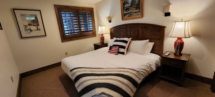 The Inn at Shady Lawn Hotels in Avery County