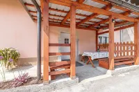 Pool House Mr ek Family Friendly