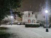 Hawthorne Inn