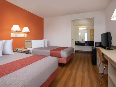 Motel 6 Santa Maria, CA - North Hotels near Nipomo Swap Meet & Fleamarket