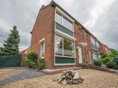 Terraced House in Kerkrade with a Garden Hotels near Station Kerkrade ZLSM