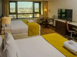 Radisson Montevideo Victoria Plaza Hotel