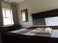 2 Bed Apartment with Ensuite Kitchenette- 2071 - Apartments