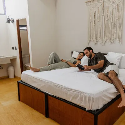 Caleta Hostel トゥルムアベニュー周辺のホテル