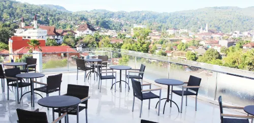 Everbright Hotel Ambon - 3-Star