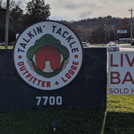 Talkin Tackle Outfitter and Lodge