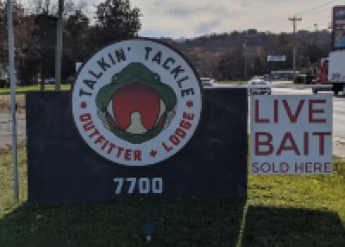 Talkin Tackle Outfitter and Lodge
