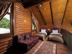 Natura Chalets