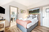 Charlcombe Inn Hotels in Saltford