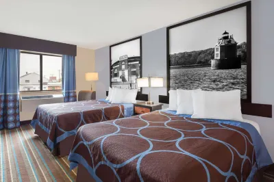 Super 8 by Wyndham Havre de Grace Aberdeen Area Hotels near Seneca Cannery Antiques
