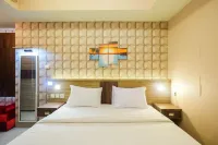Cozy 1Br Apartment with Workspace at Mustika Golf Residence Hotels in North Cikarang