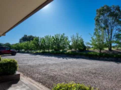 Tumut Valley Motel Pet Friendly Hotels in Tumut